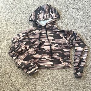 Cameo cropped hoodie